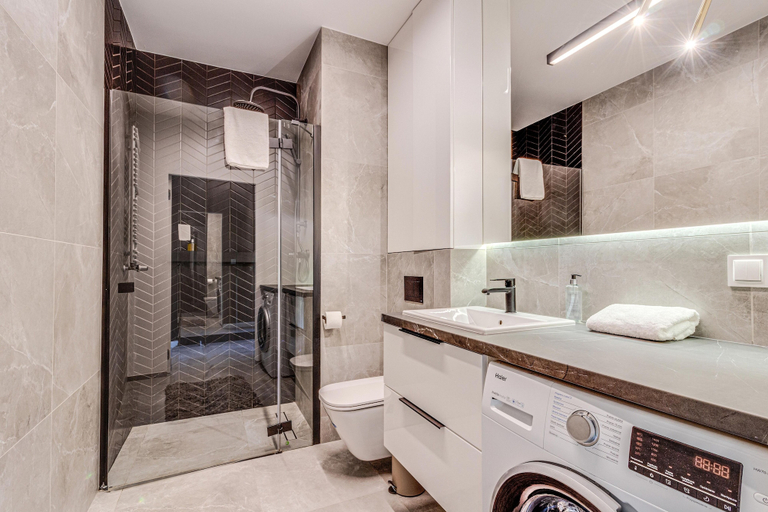 Bathroom 4, RentPlanet - Apartamenty Księcia Witolda, Środa Śląska