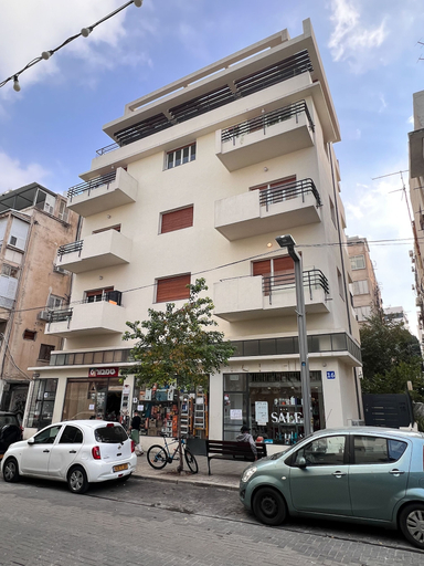 Exterior & Views, Classic Bauhaus with Balcony by FeelHome