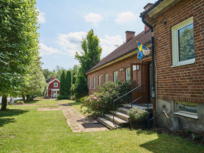 Exterior & Views 1, Herrestad Bed & Guestroom, Värnamo