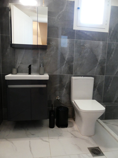 Bathroom 5, Rosilion Studios & Apartments, Ionian Islands