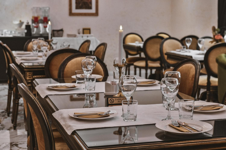 Food & Drinks 5, Garni Hotel Astral Park, Ruma