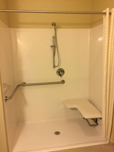 Bathroom 2, Cobblestone Inn & Suites - Waverly, Bremer