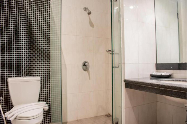 Bathroom 3