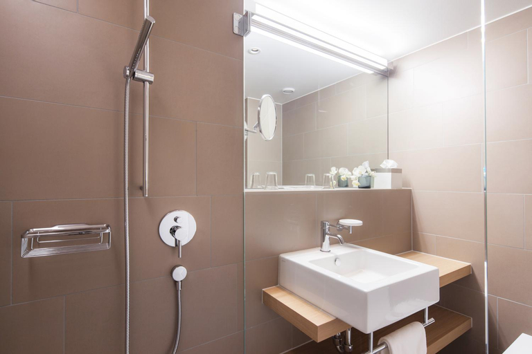 Bathroom 8