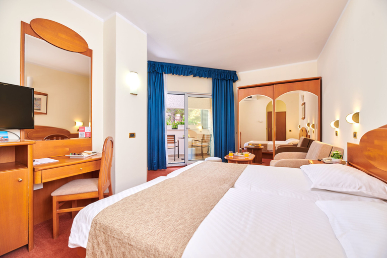 Bedroom 3, Villa Galijot Plava Laguna, Poreč