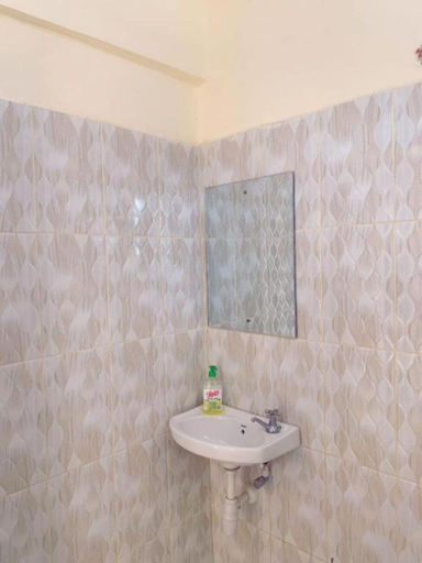 Bathroom, Honey Dew Kitengela Mall Apartments, Kajiado East