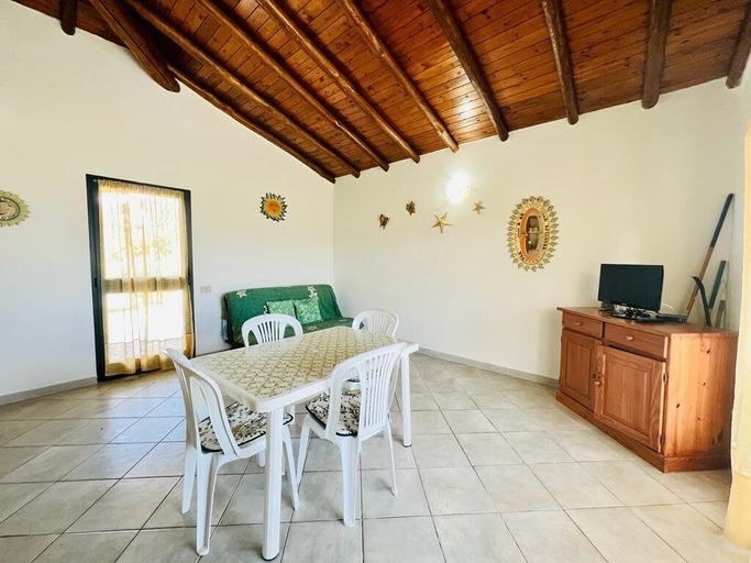 Living area 3, Casa Vacanza L'alzoni, Nuoro