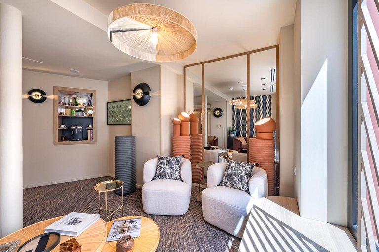 Public Area 3, O.Lysee Hotel, Paris