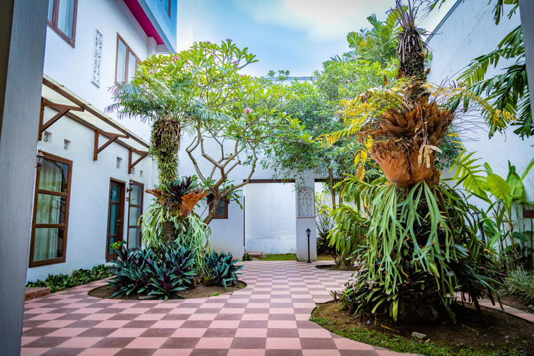 Exterior & Views 2, Family Hotel Gradia 2, Malang