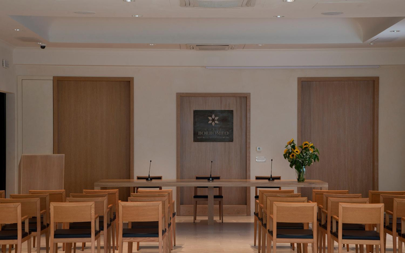 Food & Drinks 5, Corte Borromeo, Taranto