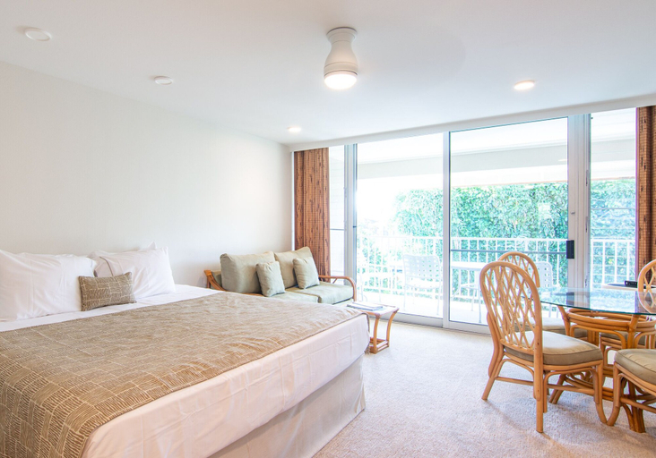 Bedroom 4, Castle Napili Surf Beach Resort, Maui