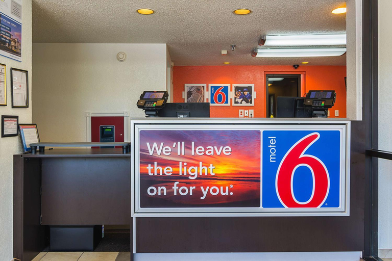 Public Area 3, Motel 6 Tucker, GA - Atlanta Northeast, DeKalb