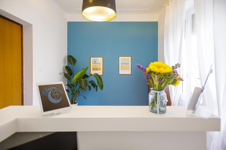 Others 5, Le Suite di Bluemoon, Cagliari