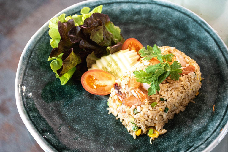 Food & Drinks 18