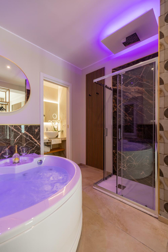 Bathroom 5, AlbaDea Suites&Jacuzzi, Rome