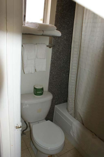 Bathroom 3, Hwy. Express Inn & Suites, Graham