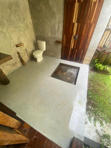 Bathroom 19