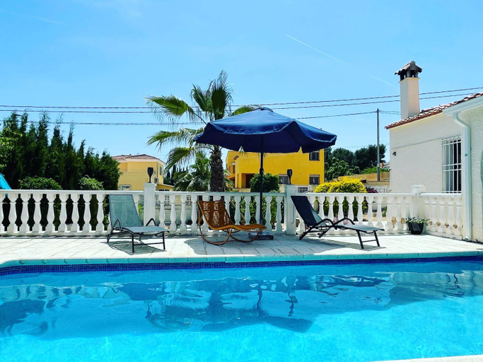 Others 5, Villa la Vida, Alicante