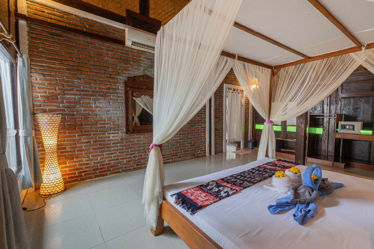 Omah Gili Hotel - Tap to explore photos