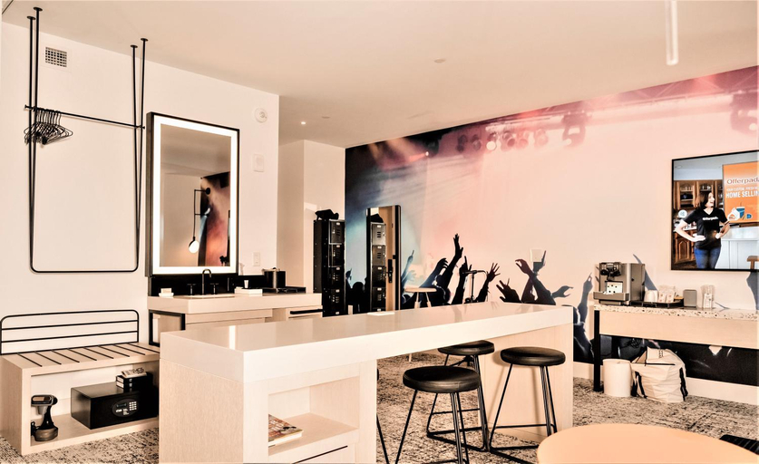 Food & Drinks 4, REVERB by Hard Rock Downtown Atlanta, Atlanta