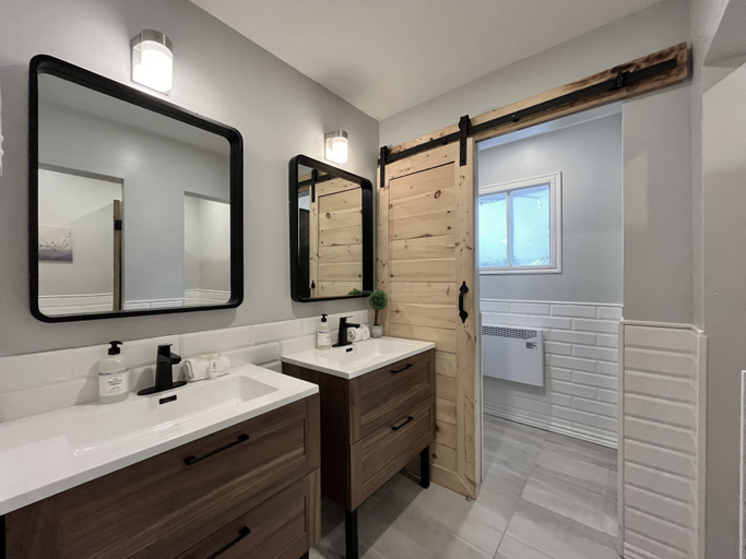 Bathroom 4, Le Grand Chalet by RVMT, Les Laurentides