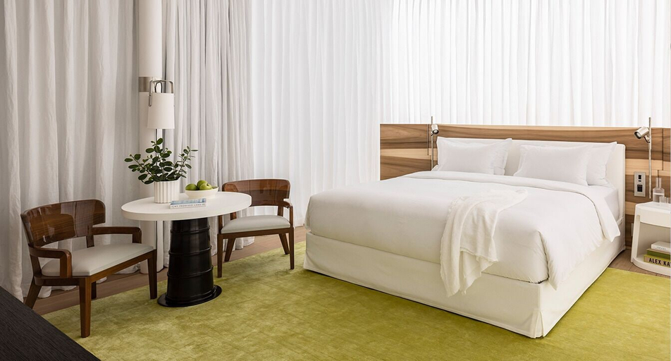 Bedroom 5, R48 Hotel and Garden