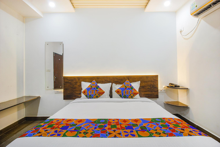 Bedroom 3, Via Dark Inn - Nr Golkonda Fort, Hyderabad