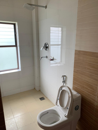 Bathroom 4, Hotel Sakura Durbar, Bagmati