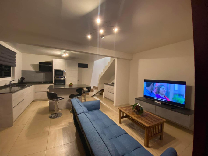 Others 3, Beach side Duplex