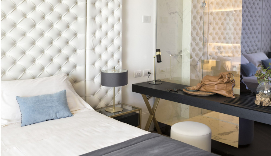 Bedroom 4, Hotel Abner's, Rimini