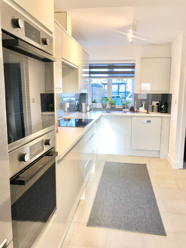 Others 5, Spacious En-suite Private Double Bedroom, Oxfordshire