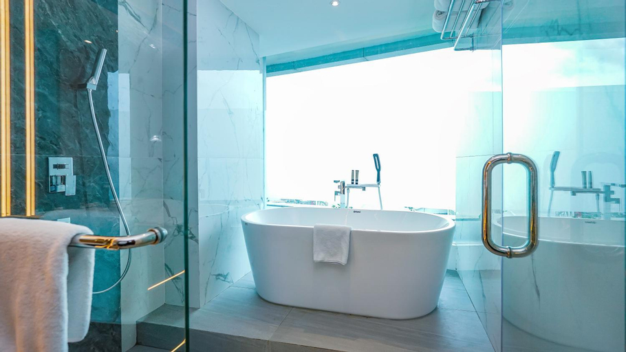 Bathroom 6