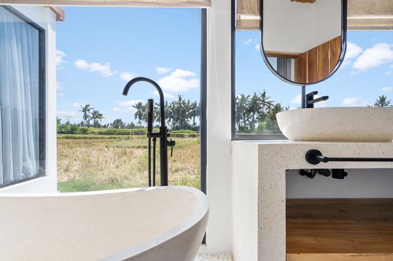 Bathroom 4