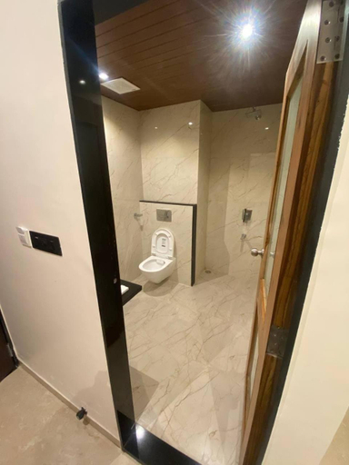 Bathroom 4, The Heritage Conventions, Sagar