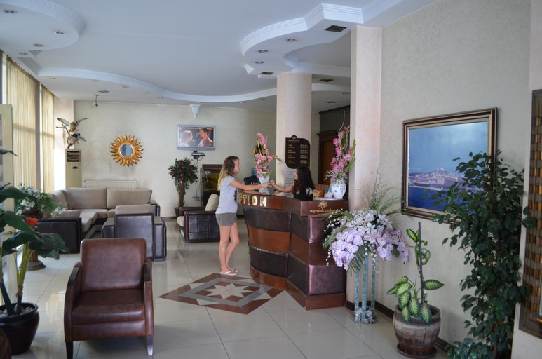 Public Area 2, Ayvalık Palas Hotel, Ayvalık