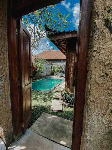 Swimming Pool 2