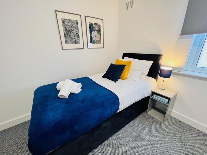 Others 3, Stay @ The Wellington, Burton On Trent, Staffordshire