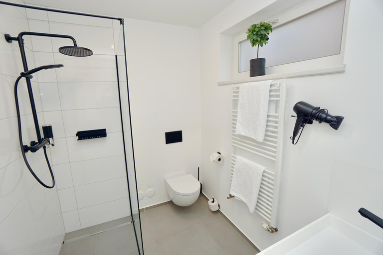 Bathroom 5, Motel by Maier Götzis- kontaktloser Check-in, Feldkirch