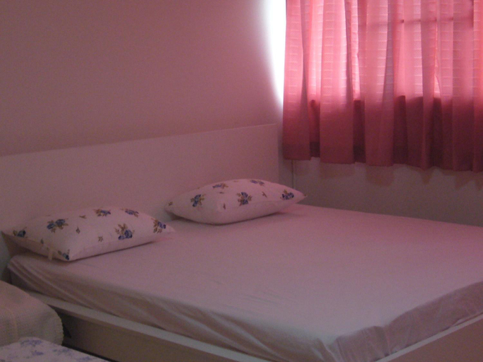 Bedroom 2, DMK Donmueang Guesthouse, Pak Kret