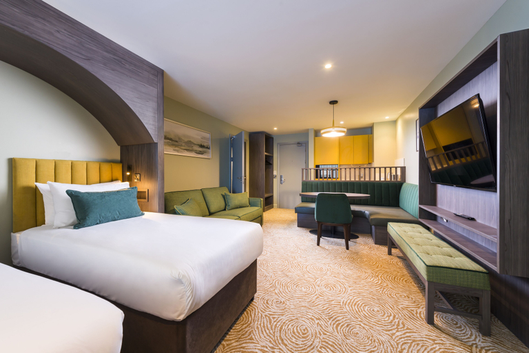 Bedroom 3, Hotel Killarney