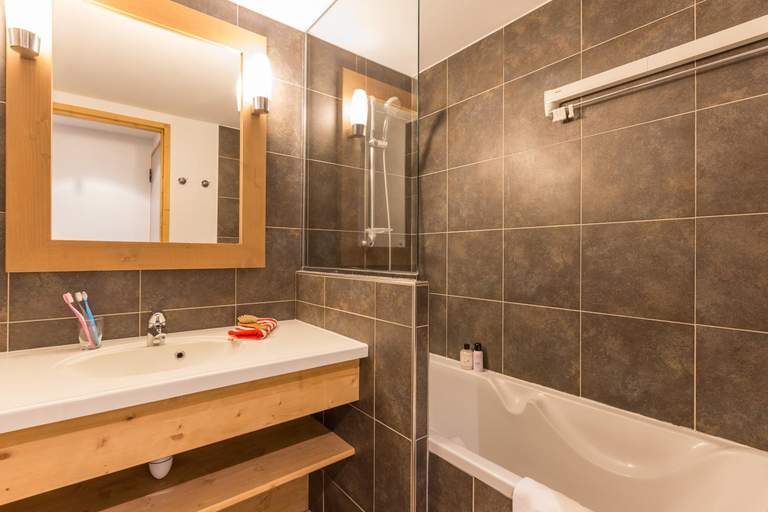 Bathroom 4, Residence Pierre & Vacances Aconit, Savoie