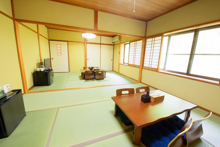 Others 2, TABIHAKU STAY 香住, Kami