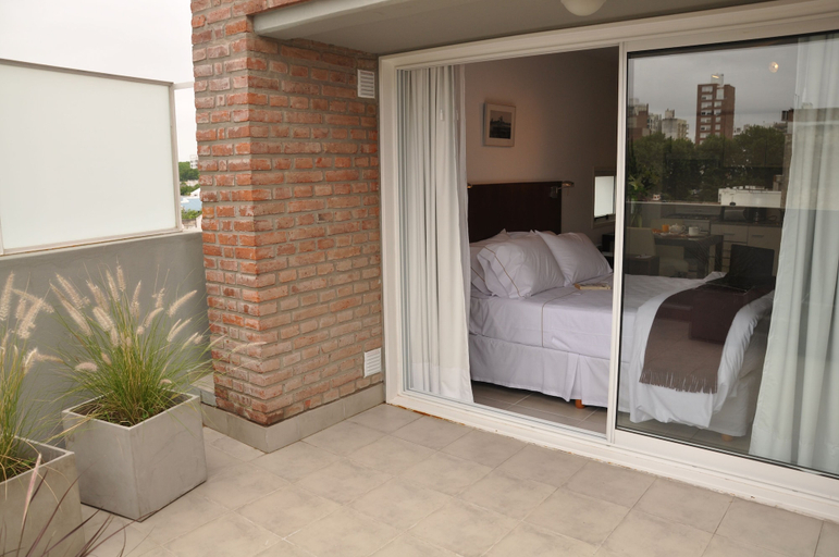 Others 5, Livin Residence, Rosario