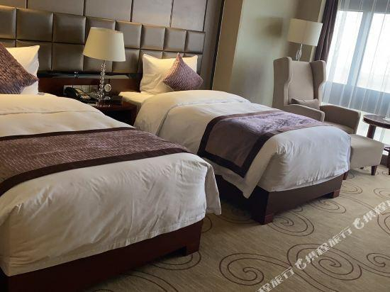 4, Royal Hotel (Chongqing Liangjiang), Chongqing
