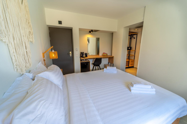 Bedroom 4, Niso Skiathos, Thessaly