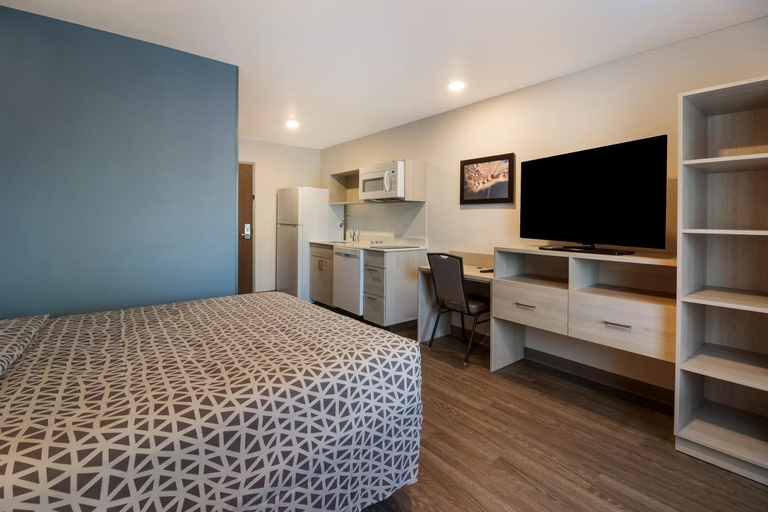 Bedroom 21