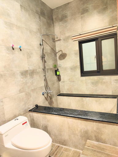 Bathroom 1, Xinyuanbao Shangshi Homestay, Pingtung
