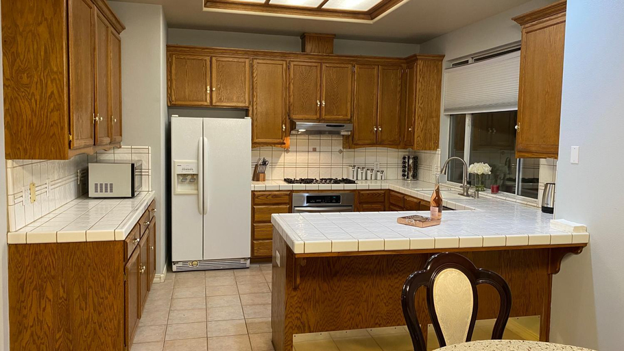 Kitchen 5, Beautiful peaceful desirable home in Madera Rancho, Madera