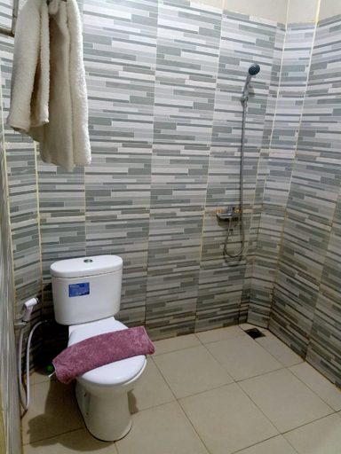 Bathroom 5, Grand Mansion II Hotel Blitar, Blitar