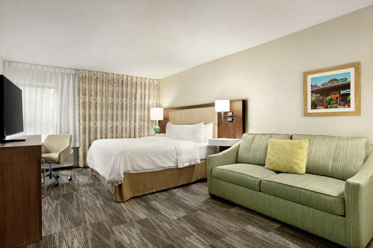 Bedroom 3, Hampton Inn Findlay, Hancock